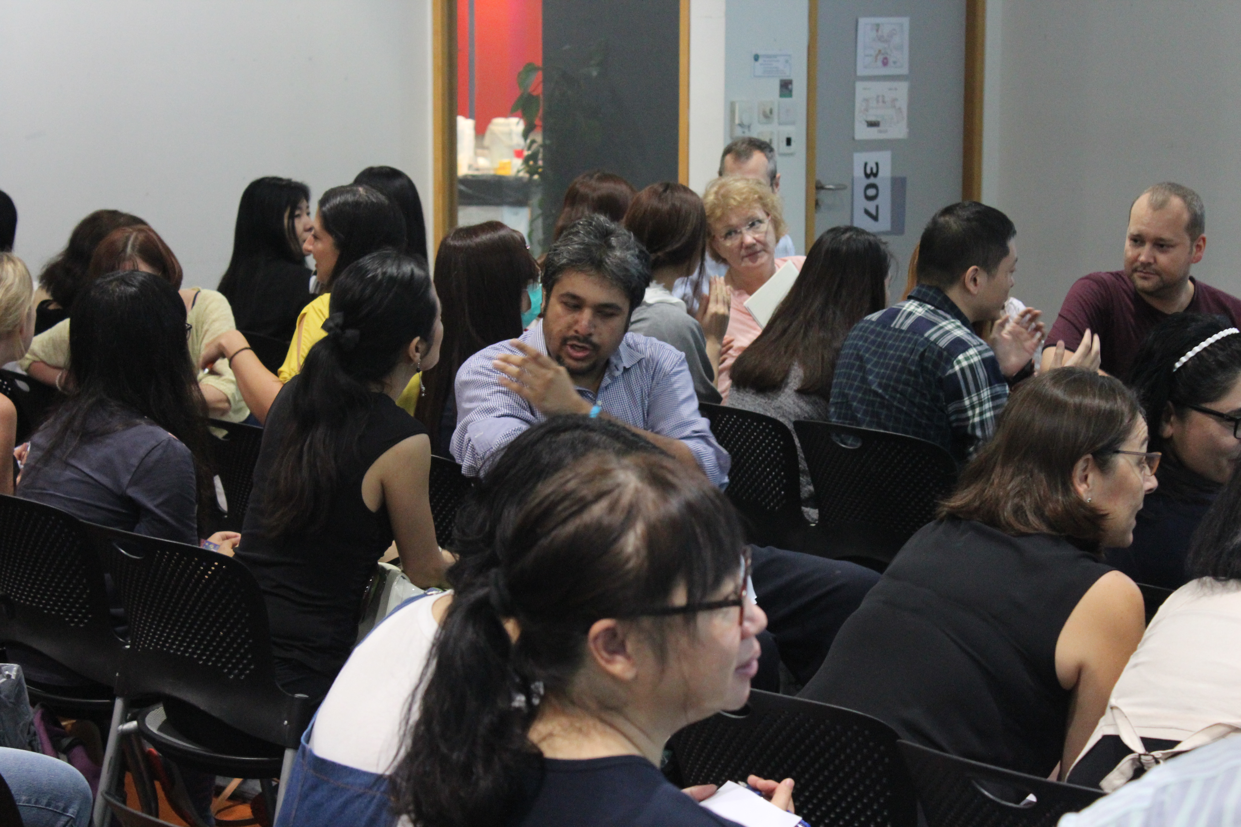 Group discussion at a MyIT teacher training session